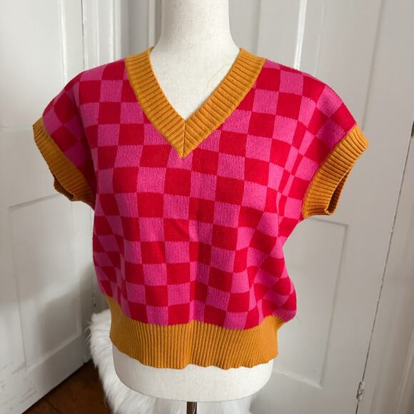 Lisa Says Gah Checkered Sweater Vest - Picture 2 of 4